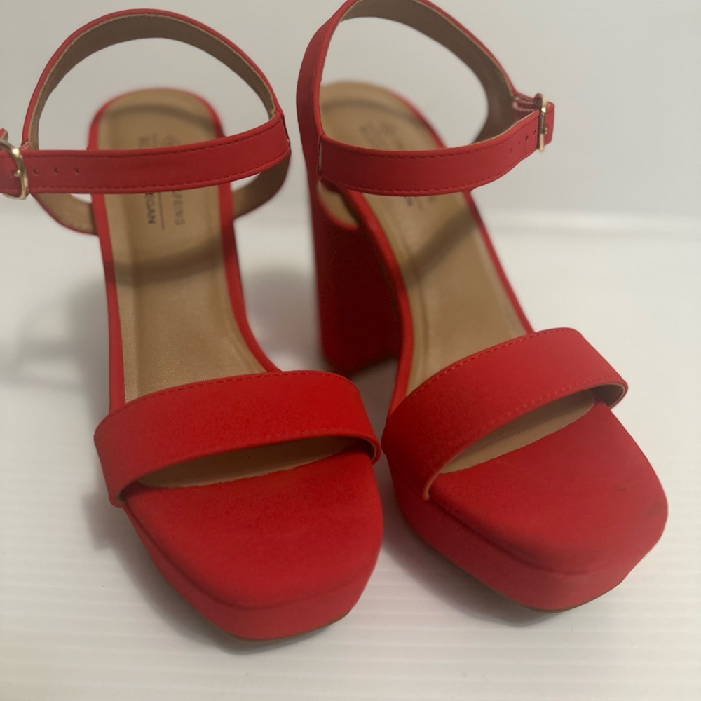 Call It Spring Red Platform Heels - Picture 5 of 11